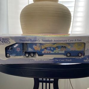 Precious Moments Care-a-Van 1998 collectible NIB